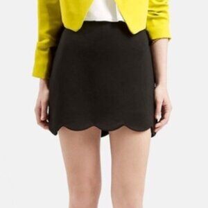 Topshop Scallop Hem Mini Skirt In Black Size 6 EUC